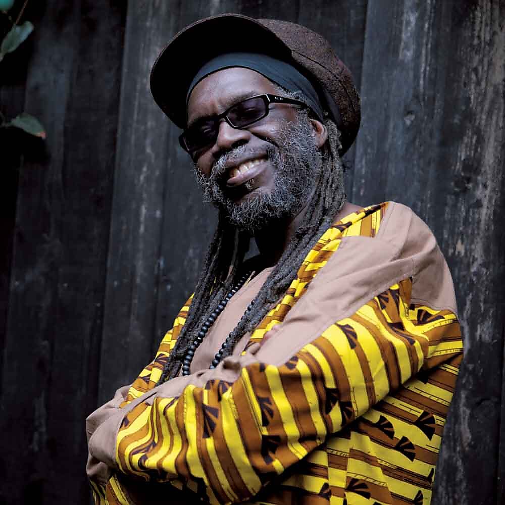 Macka B & Roots Ragga Band